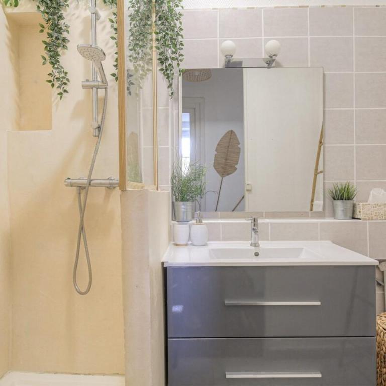 Charmant et Caractère proche Tête d'Or - Appartement - 4