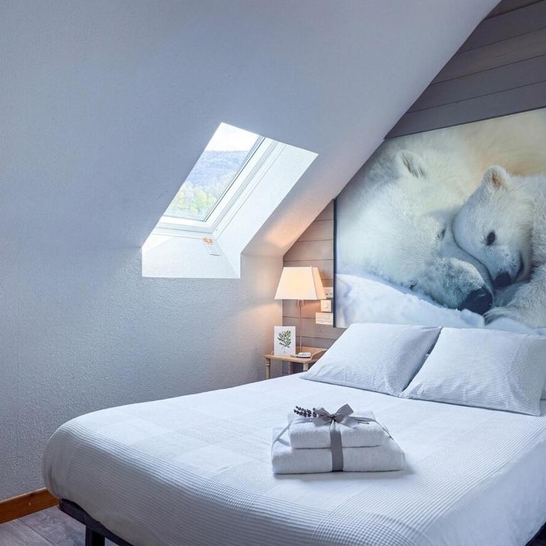 The Snowy Barn - Three-Bedroom Apartment - 24