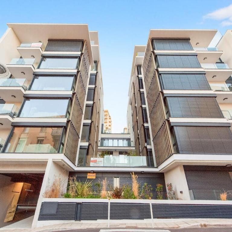 Penthouse with parking in Monte Carlo - Appartement 2 Chambres - 29