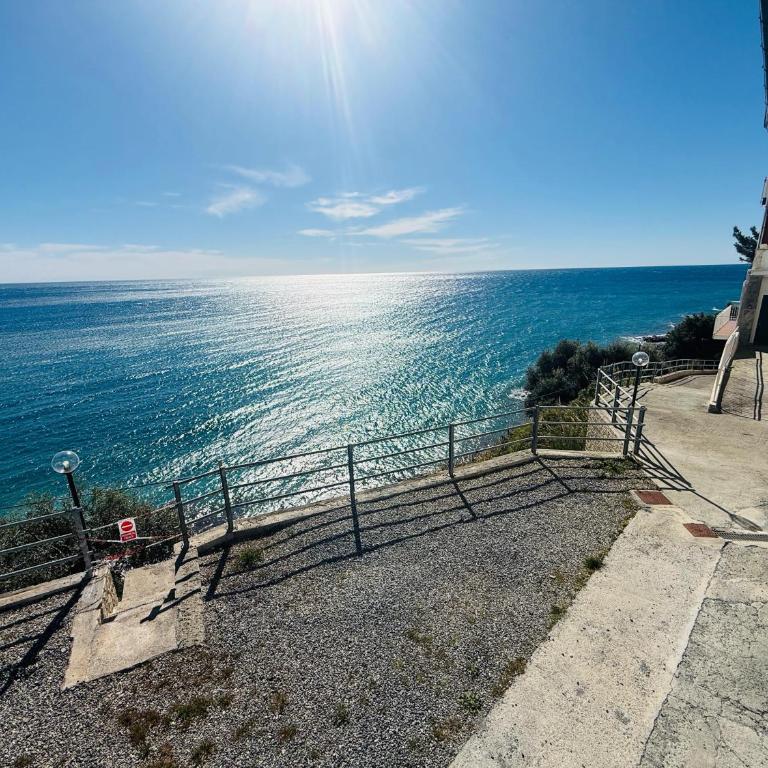 Elegante vista mare con posto auto privato - Casa Vacanze - 12