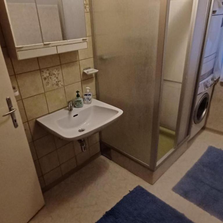 Haus Ollie - Apartment mit Dusche - 20