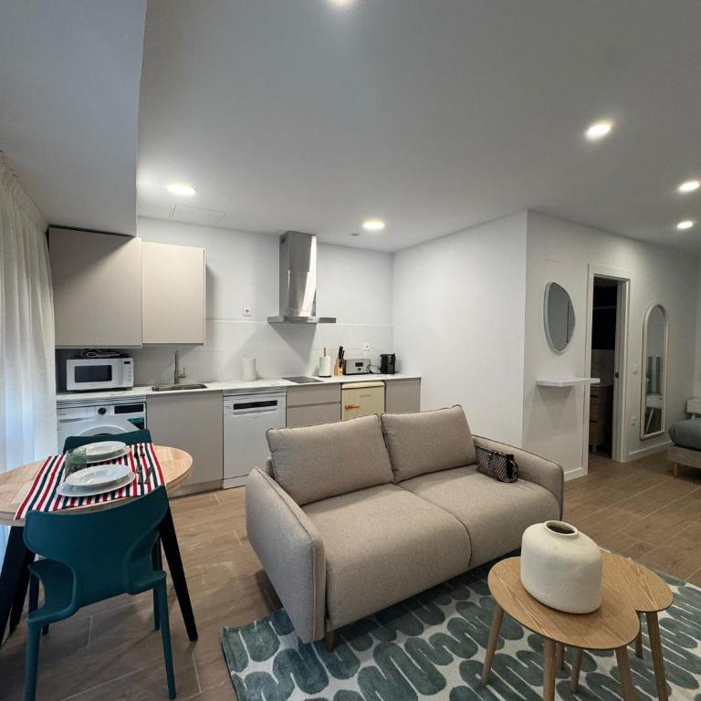 Apartamentos Marcela by gaiarooms - Estudio - 19