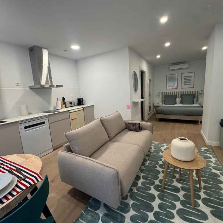 Apartamentos Marcela by gaiarooms - Estudio - 22