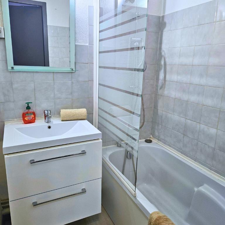 Picasso - Centre - WiFi - Studio - Appartement 1 Chambre - 9