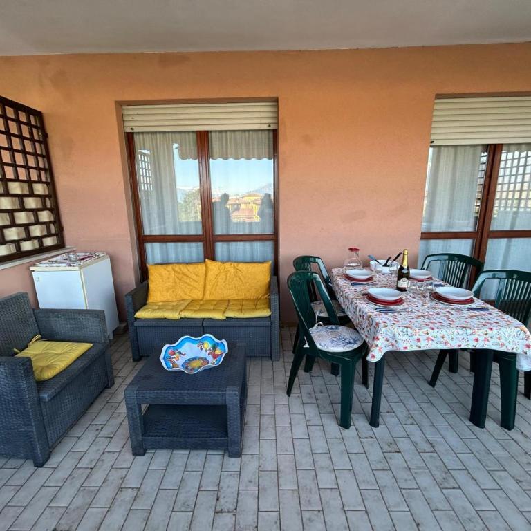 Residence The Yellow Fish with Pool - Appartamento Superior con 2 Camere da Letto - 28