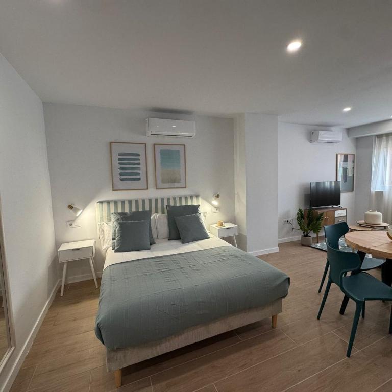 Apartamentos Marcela by gaiarooms - Estudio - 34