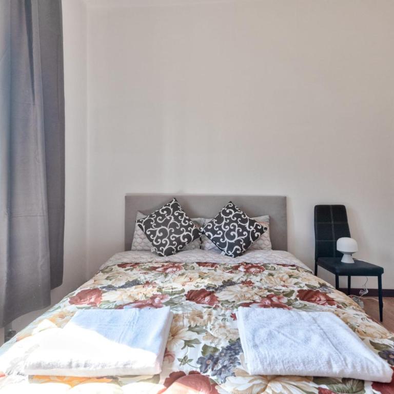 Apt Venice City - Camera Matrimoniale con Balcone - 10