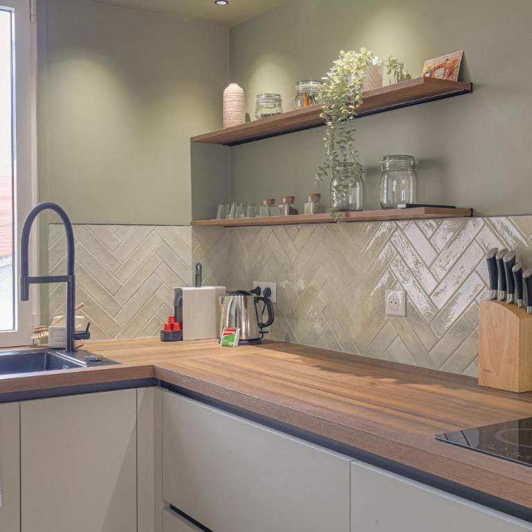 Luxe et Design avec parking gratuit - Appartement - 3