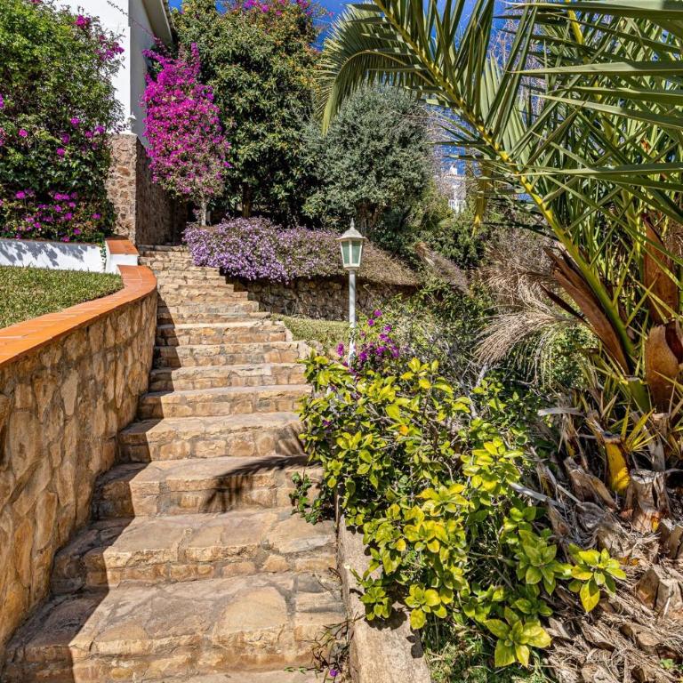 Villa con piscina en Fuengirola - Casa - 19