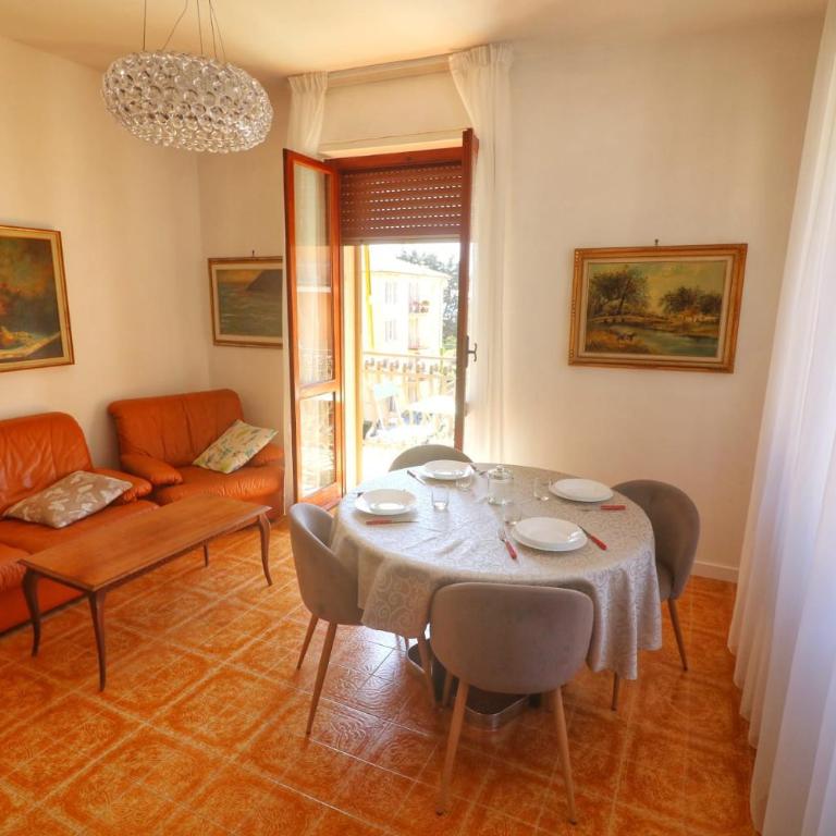 Al Numero 16 - Appartamento con Balcone - 2