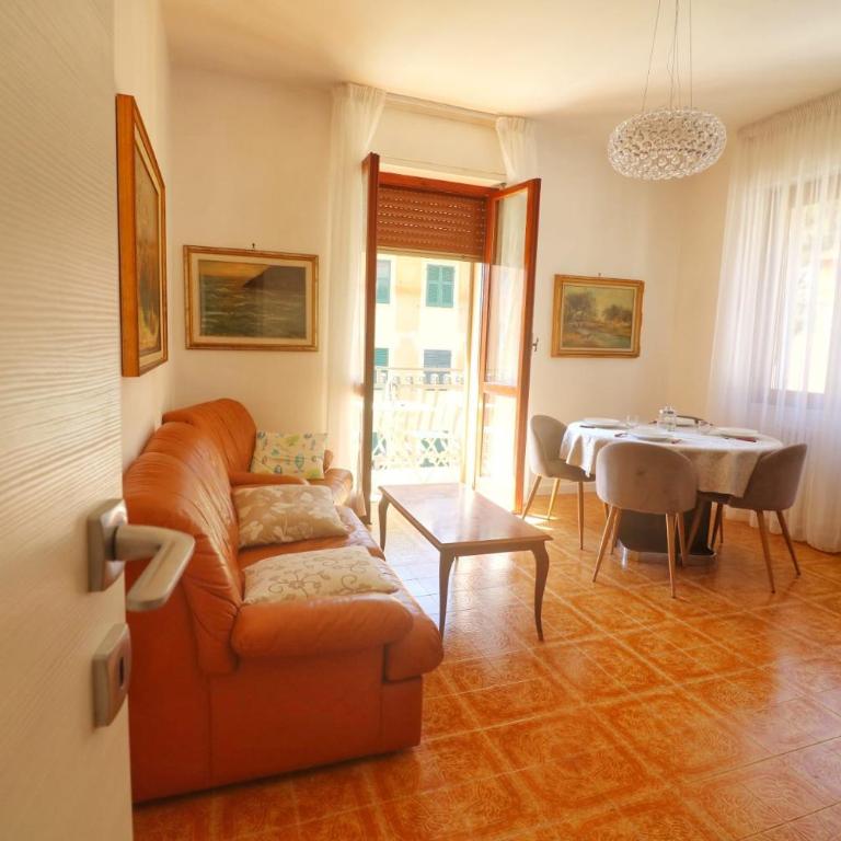 Al Numero 16 - Appartamento con Balcone - 3