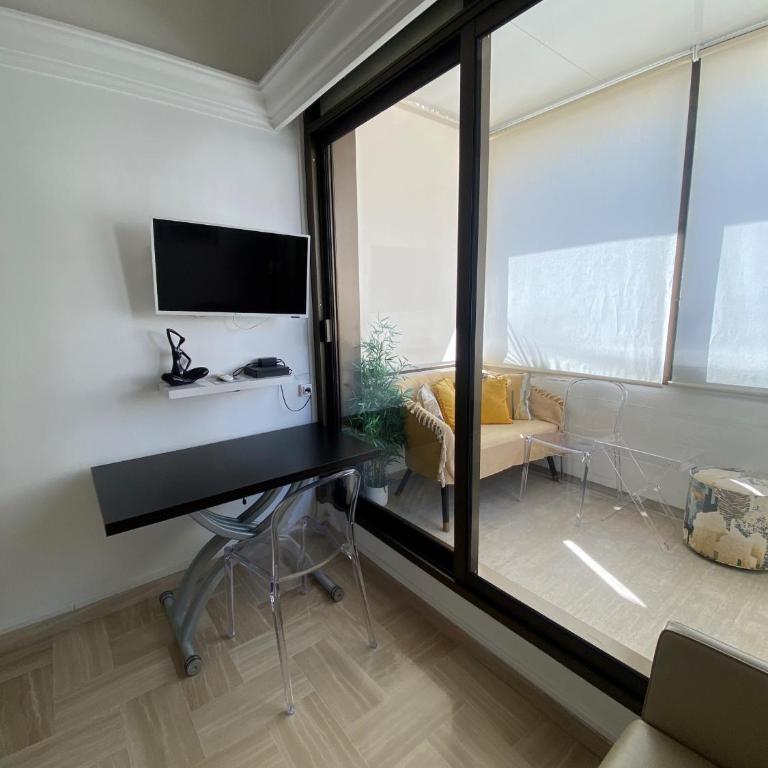 CosyGray512 - Studio - 6