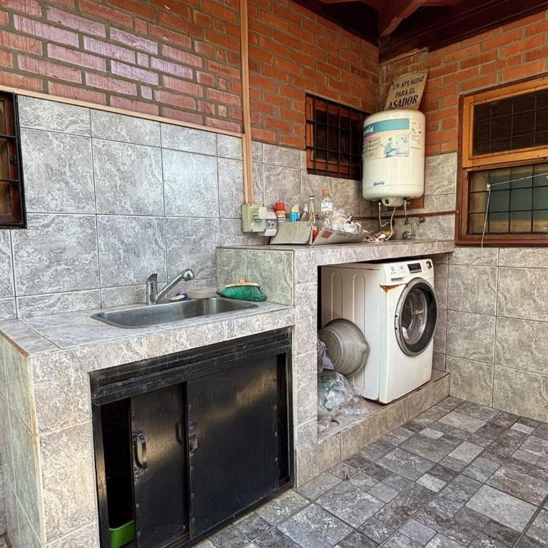 Alojamiento en el centro de la ciudad de Eldorado - Casa de 3 dormitorios - 5