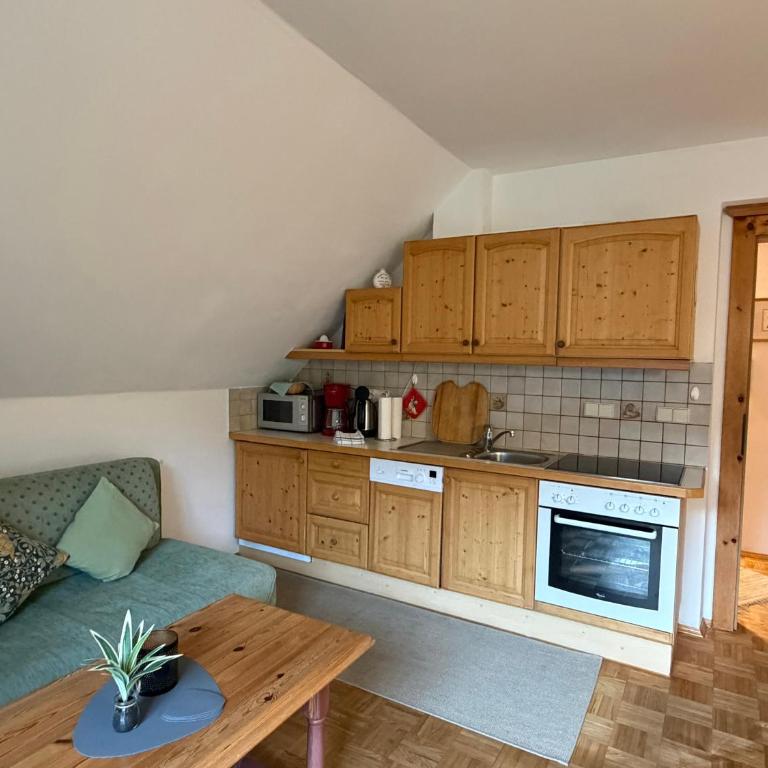 Haralds Ferienwohnungen - Apartment mit 1 Schlafzimmer und Balkon - 16