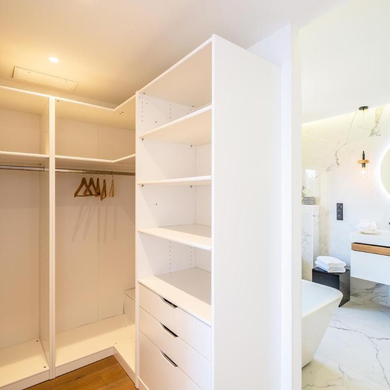 Vue des Anges,Breathless views over Baie des Anges - Appartement 2 Chambres - 16