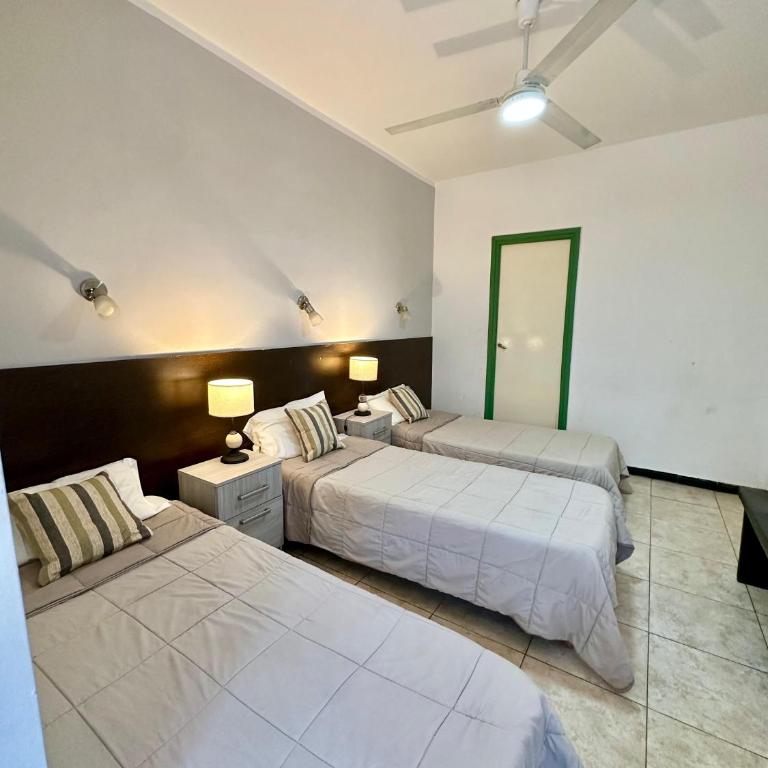 Hotel Estrella Andina - Quadruple Room with Private Bathroom - 3