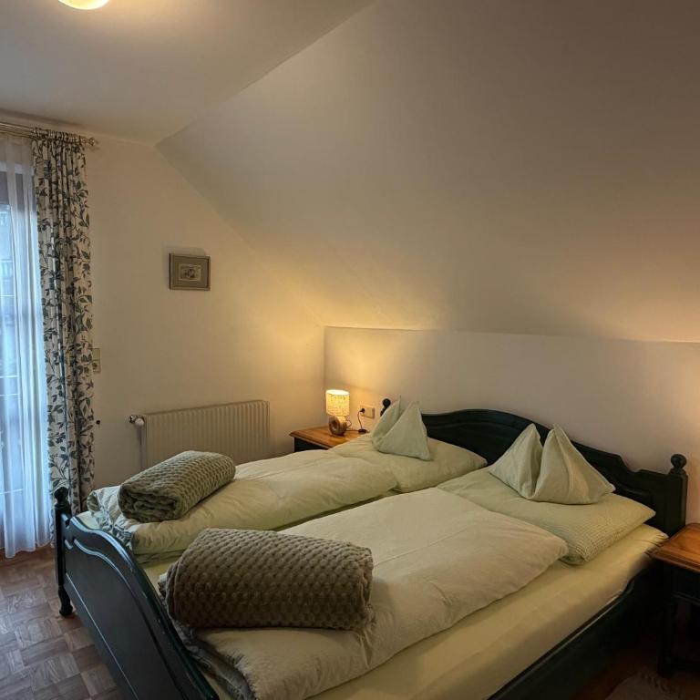 Haralds Ferienwohnungen - Apartment mit 1 Schlafzimmer und Balkon - 12