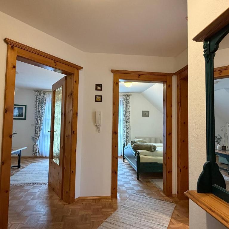 Haralds Ferienwohnungen - Apartment mit 1 Schlafzimmer und Balkon - 11