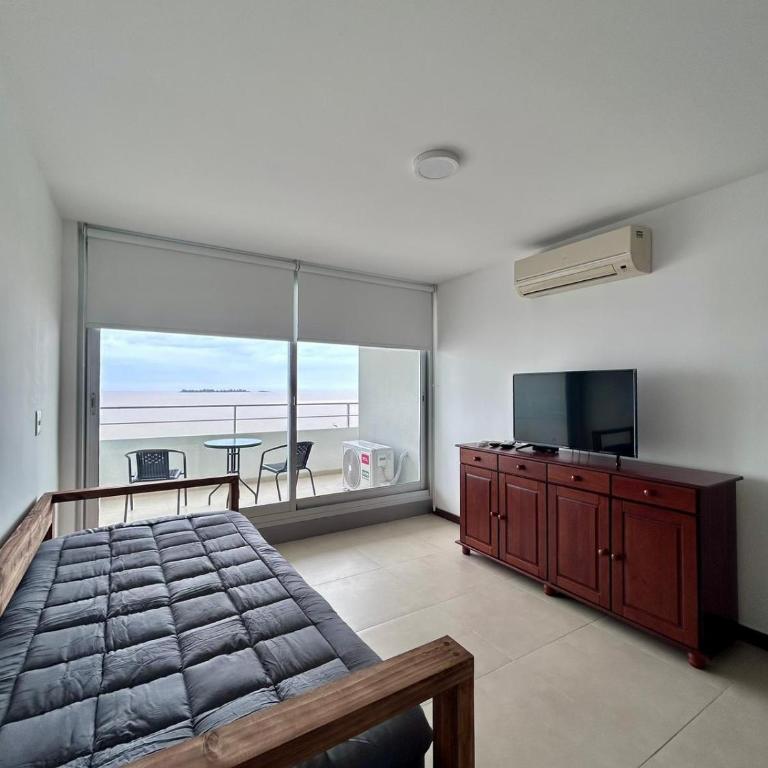 Mono Balcón Vista al Río Nª 604, Colonia - One-Bedroom Apartment - 1