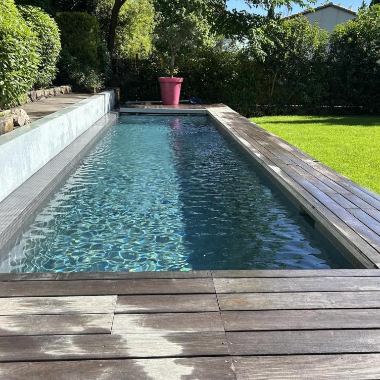 Property with pool and independent studio in Aix - Villa - 31