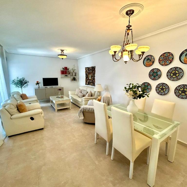 GATU Cream, terraza, parking, aire acc, piscina común " Preferente mayores de 25 años y familias " - Apartamento de 2 dormitorios - 26