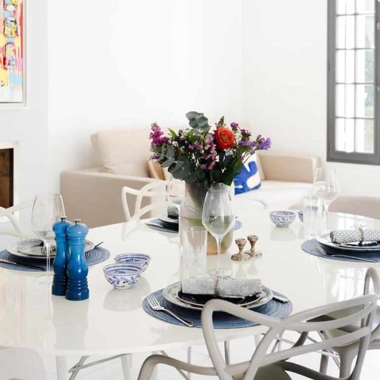 Property with pool and independent studio in Aix - Villa - 70