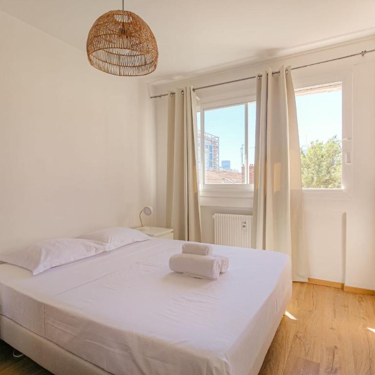 Charmant et Spacieux avec vue à 1 min de Tête d'Or - Apartment - 5
