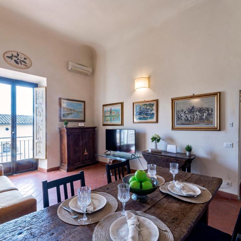 UNYCA - Florence Central 2 Bedroom Apartment - Appartamento con 2 Camere da Letto - 2