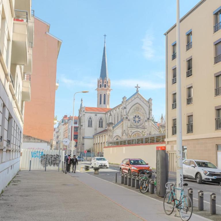 Cosy avec parking proche Brotteaux - Apartment - 13