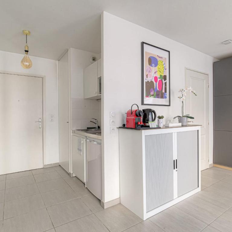 Cosy avec parking proche Brotteaux - Apartment - 16