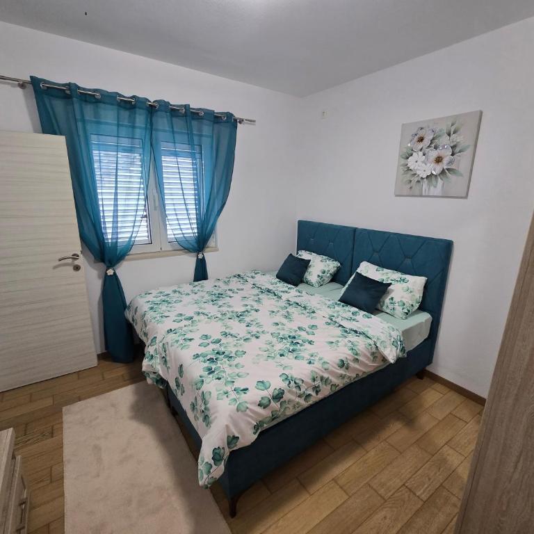 Apartment Angel - One-Bedroom Apartment - 19