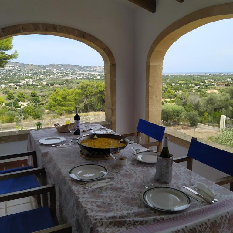 Villa in Jávea with ocean and Montgó views - Villa - 33