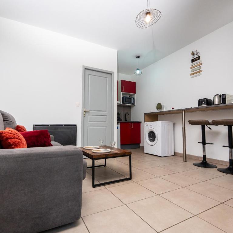 Ô Coin Des Voyageurs - Wifi, TV, Terrasse - Appartamento con 2 Camere da Letto - 1
