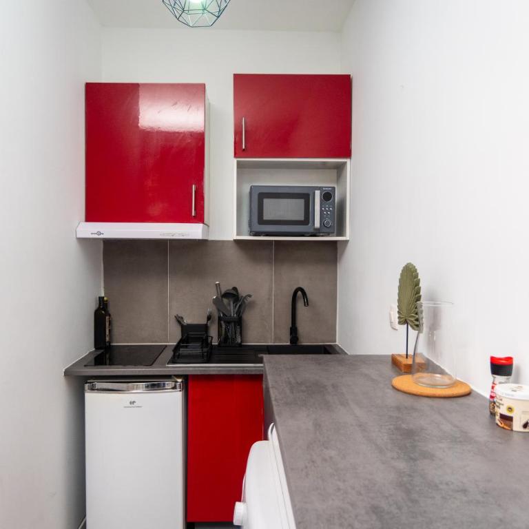 Ô Coin Des Voyageurs - Wifi, TV, Terrasse - Appartamento con 2 Camere da Letto - 9