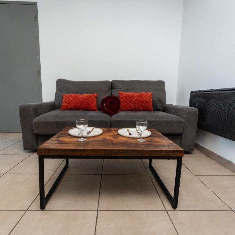 Ô Coin Des Voyageurs - Wifi, TV, Terrasse - Appartamento con 2 Camere da Letto - 6
