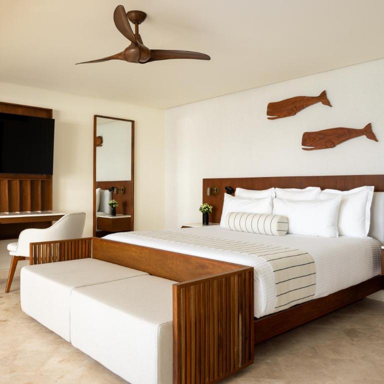 Secrets Mirabel Cancún Resort & Spa - Adults Only - New Spa now open! - Preferred Club Premium Ocean Front Terrace King - 2