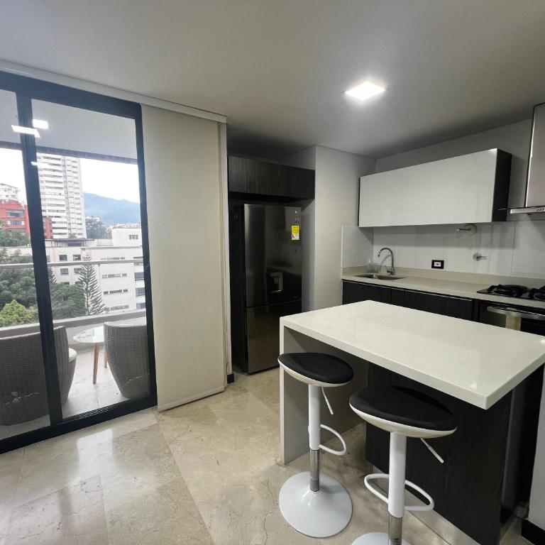 Huge Apartment for families at Poblado - Deluxe Double Room - 7