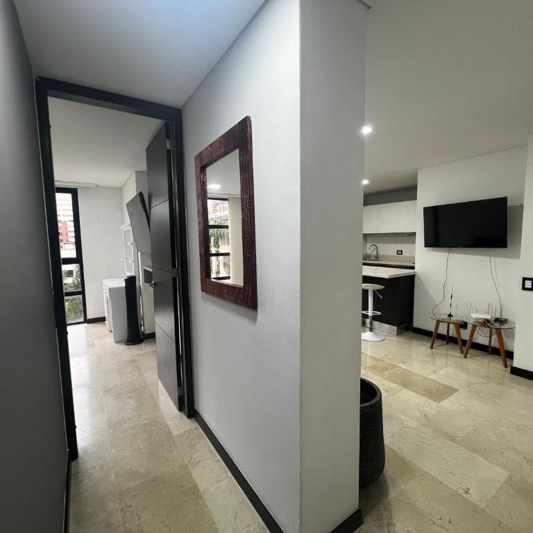 Huge Apartment for families at Poblado - Deluxe Double Room - 6