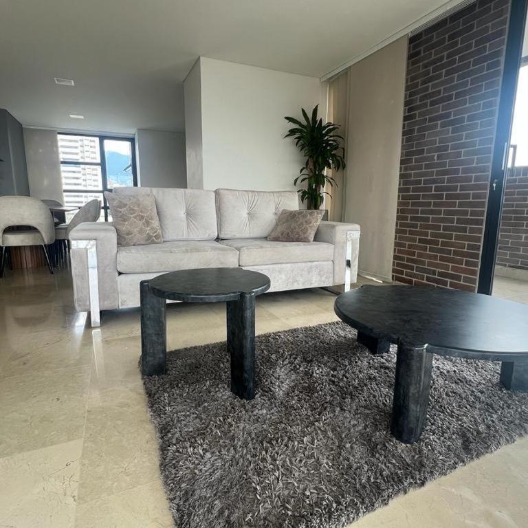Huge Apartment for families at Poblado - Luxury Quadruple Room - 22