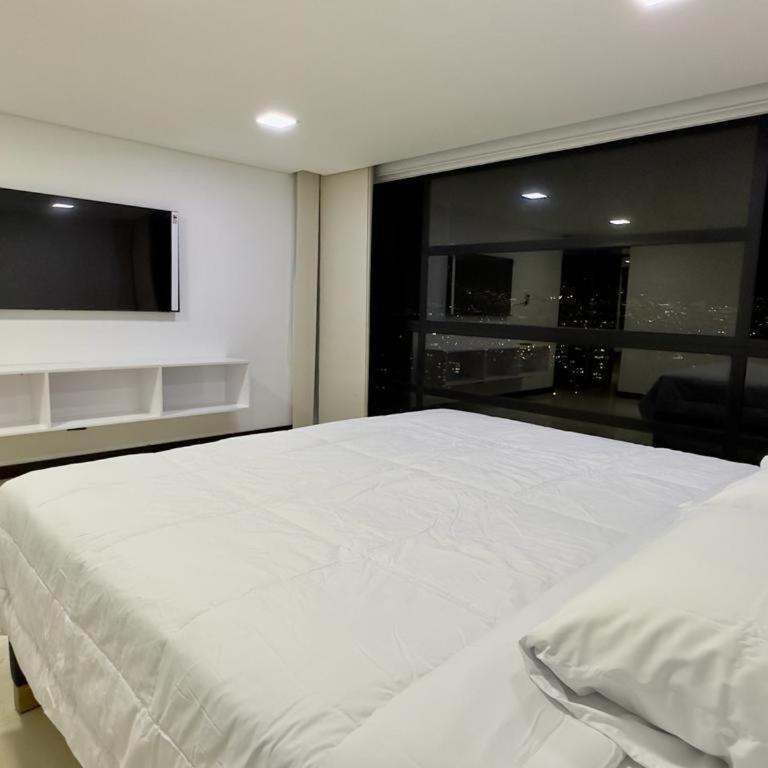 Huge Apartment for families at Poblado - Luxury Quadruple Room - 28