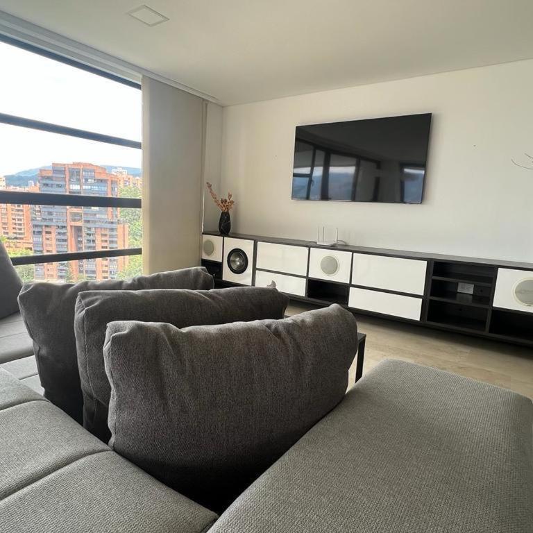 Huge Apartment for families at Poblado - Luxury Quadruple Room - 31