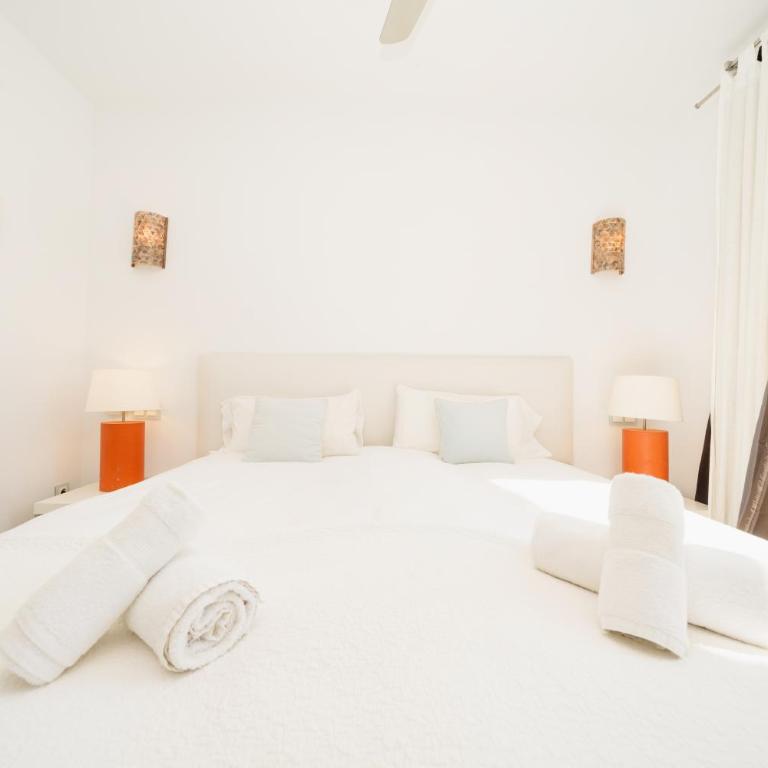 Villa Privada con Piscina y Jardín en Las Chapas, Marbella - Villa de 2 dormitorios - 93