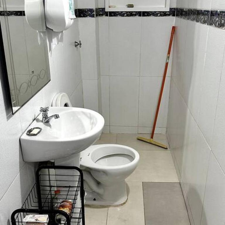 Hostel La petite maison de Diana - Quadruple Room - 11