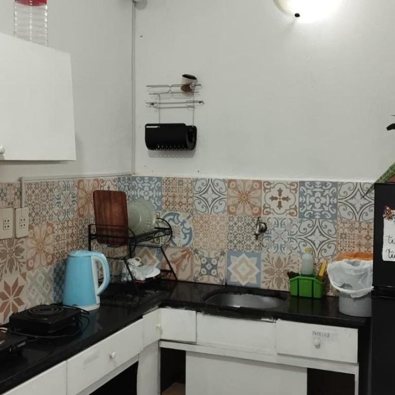 Hostel La petite maison de Diana - Double Room with Garden View - 5