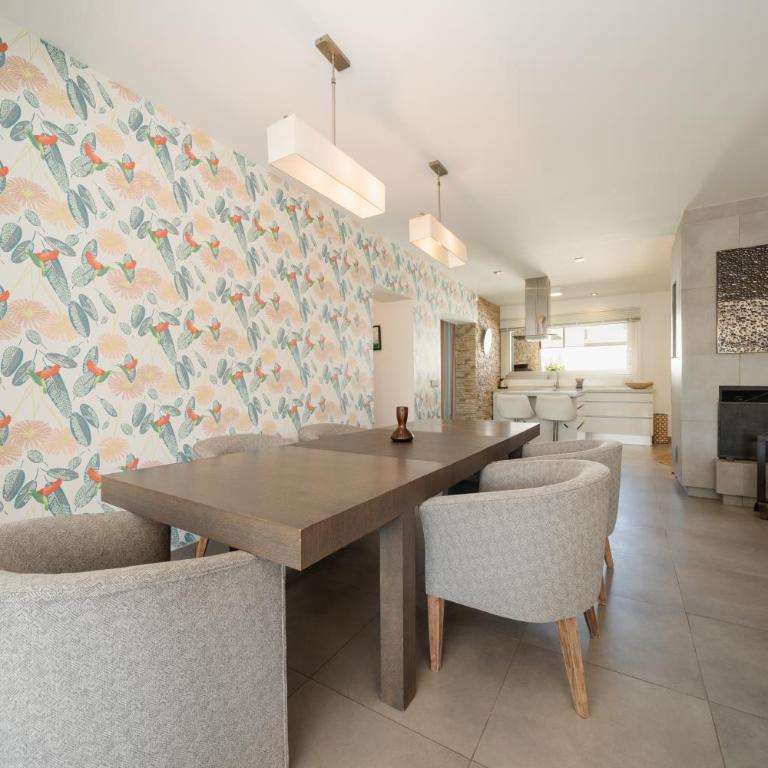 Villa Privada con Piscina y Jardín en Las Chapas, Marbella - Villa de 2 dormitorios - 53
