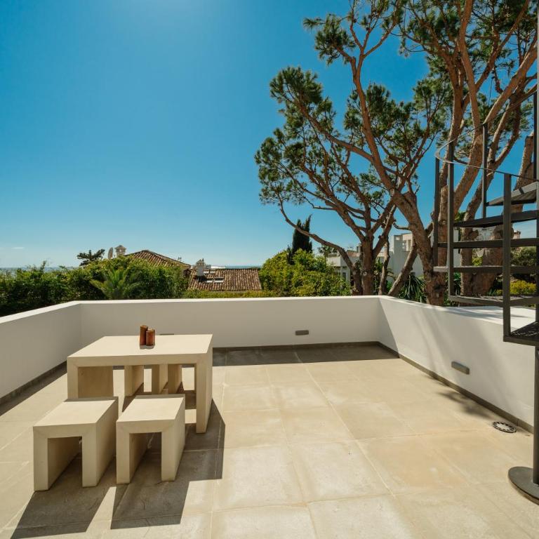Villa Privada con Piscina y Jardín en Las Chapas, Marbella - Villa de 2 dormitorios - 50