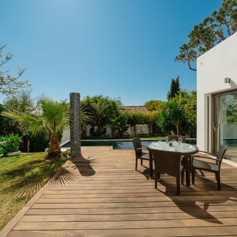 Villa Privada con Piscina y Jardín en Las Chapas, Marbella - Villa de 2 dormitorios - 64