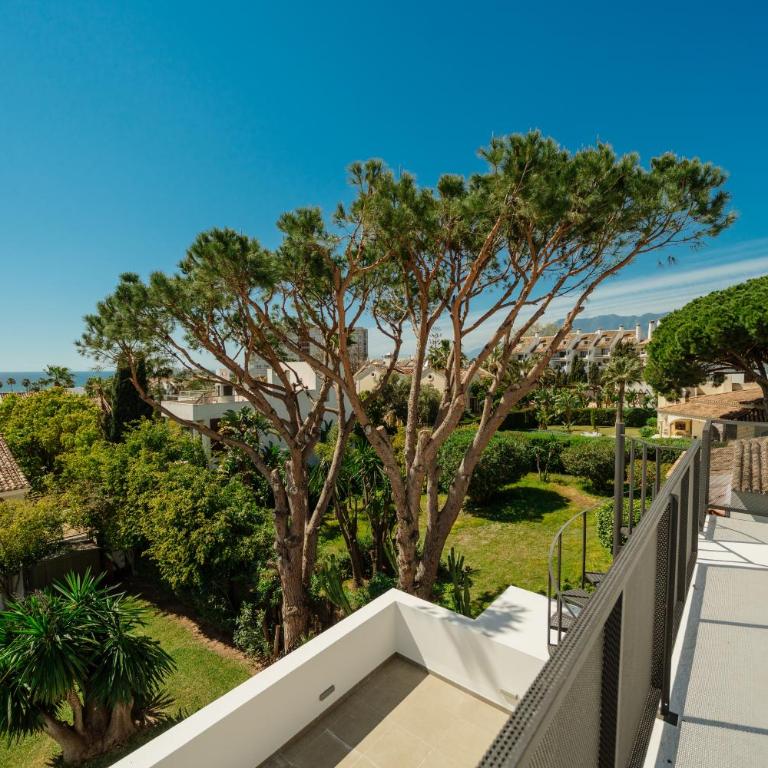 Villa Privada con Piscina y Jardín en Las Chapas, Marbella - Villa de 2 dormitorios - 66