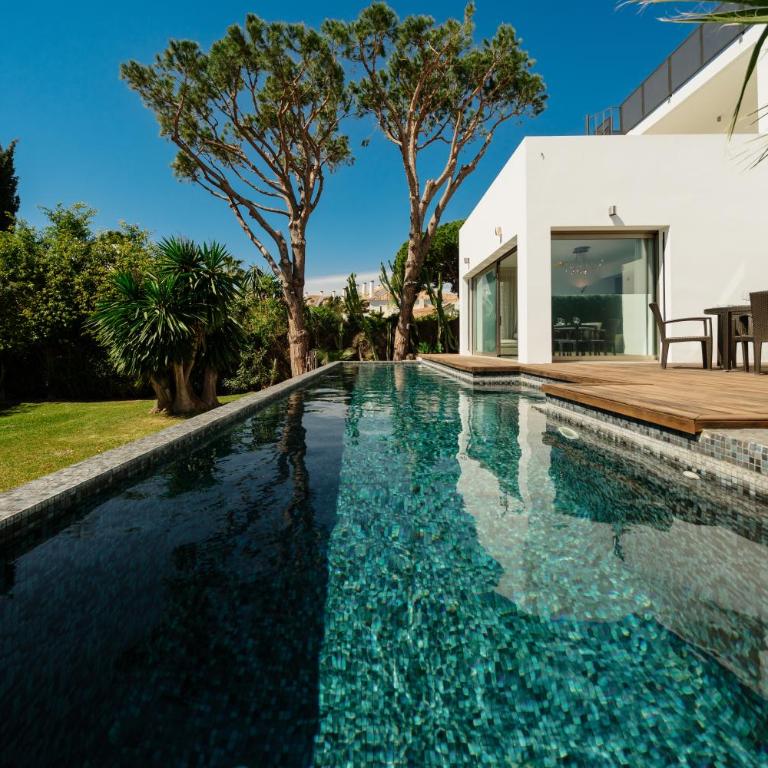 Villa Privada con Piscina y Jardín en Las Chapas, Marbella - Villa de 2 dormitorios - 68