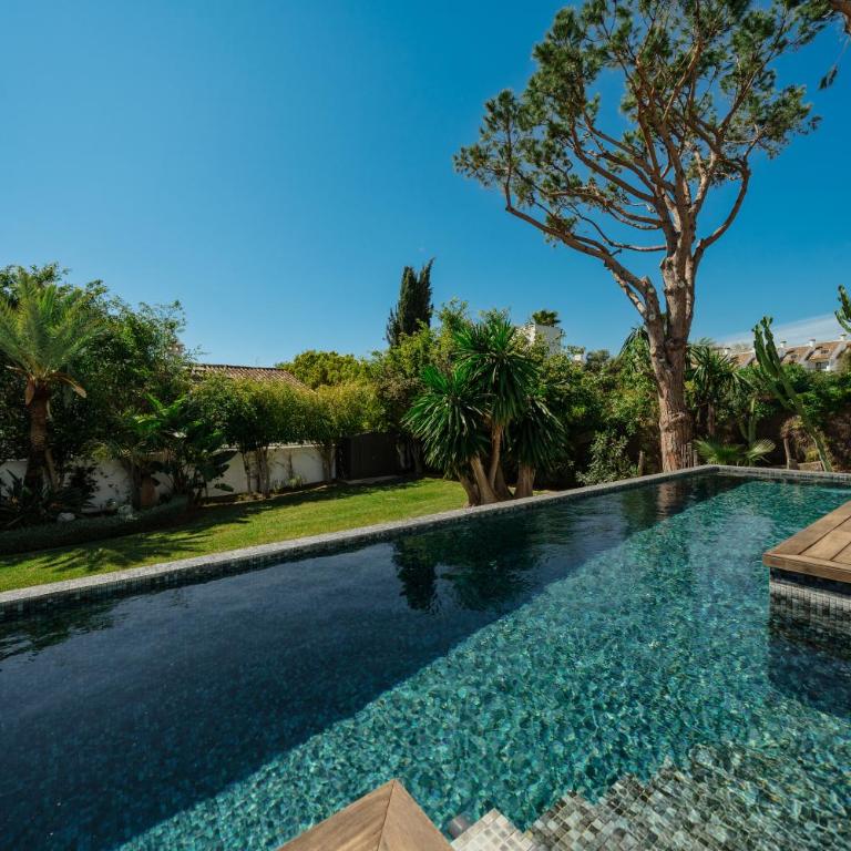 Villa Privada con Piscina y Jardín en Las Chapas, Marbella - Villa de 2 dormitorios - 70